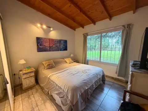 Casa 5 ambientes con 2 baños