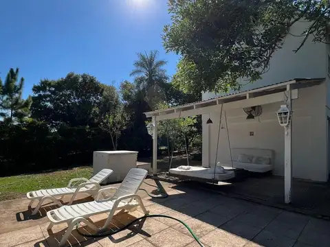 Casa Quinta en VENTA - PASO DE LA PATRIA