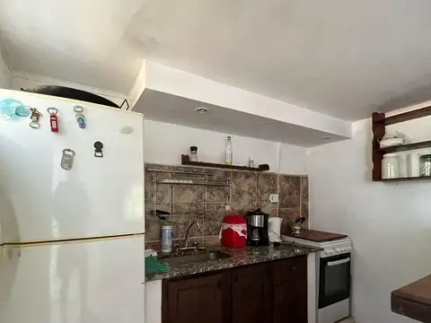 Casa 2 ambientes con 2 baños
