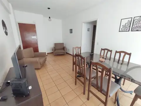 Diagonal Rivadavia 100, Piso 1