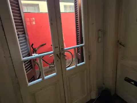 Depto Tipo Casa 6 ambientes con 2 baños