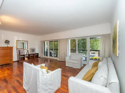 Departamento en Venta de 4 dormitorios