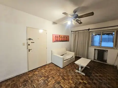 Av Libertador 600 , Piso 6