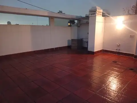 Franklin 1200, Piso 3