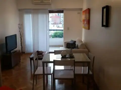 Roosevelt 2300, Piso 6