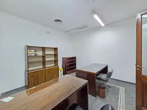 Oficina en Venta 31 años