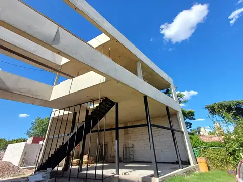 Local en Venta en Funes, USD 213.000
