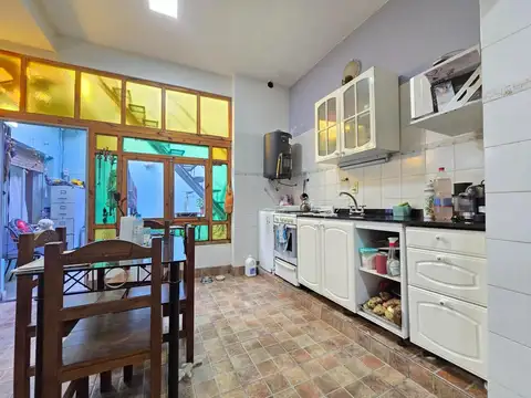 Depto Tipo Casa en Venta de 5 dormitorios