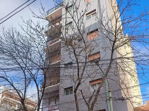 Muy lindo depto de 2 ambientes con balcon