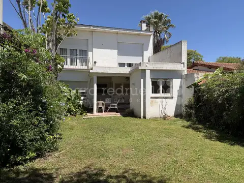AVENIDA LASTRA 100