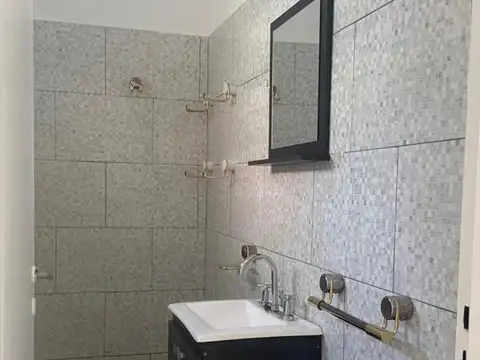 Depto Tipo Casa 3 ambientes con 1 baño