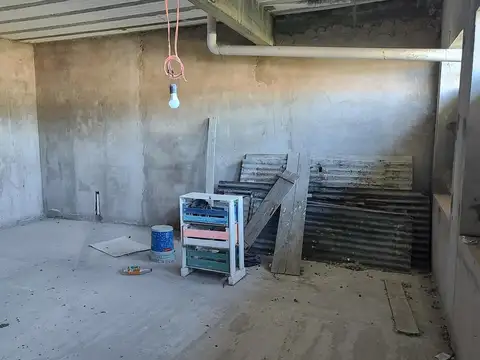 Casa 4 ambientes con 1 baño