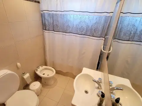Depto Tipo Casa 2 ambientes con 1 baño