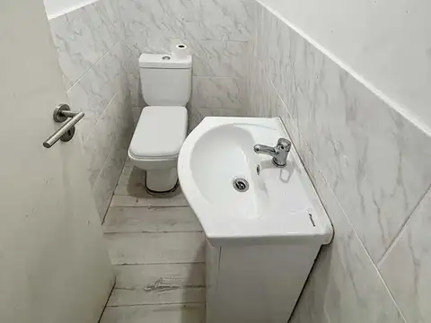 Local en Alquiler Via Púb.