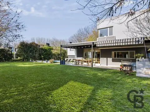 Casa en Venta de 4 dormitorios