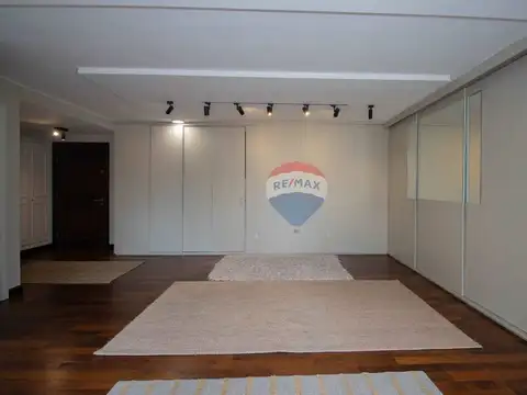 Departamento en Venta con 2 cocheras