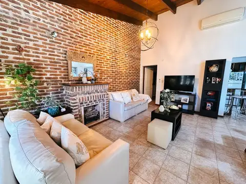 Casa en Venta en Villa Constitución, USD 250.000