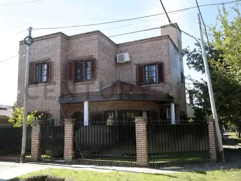 calle 25 esquina 490