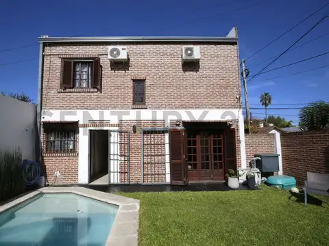 Casa en Venta en Manuel B Gonnet, USD 180.000