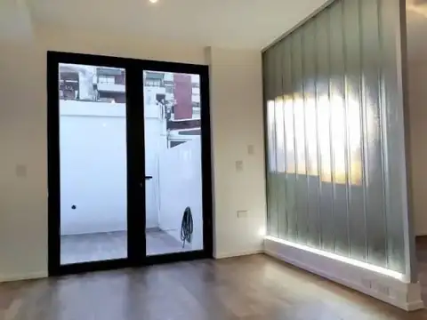 Depto Tipo Casa en Venta en Villa Devoto, USD 145.000