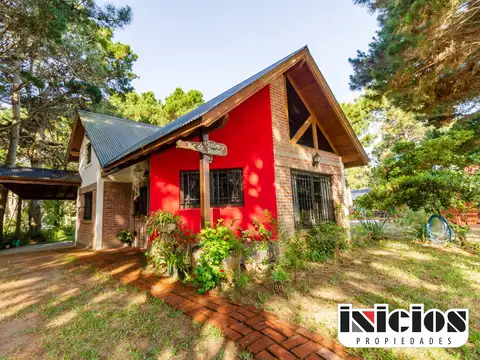 Chalet: Diagonal Macedo N° 333 - Nueva Atlantis - C810