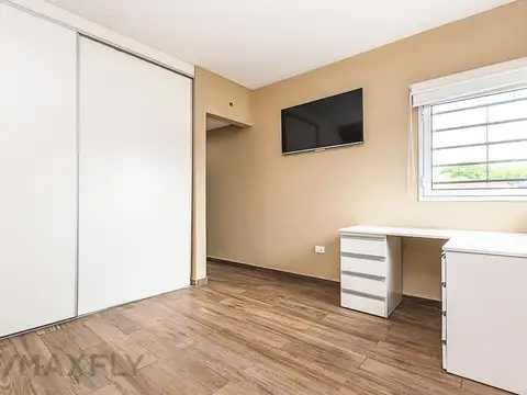 VENTA EN BLOCK CASA Y DEPTO 6 AMBIENTES TEMPERLEY