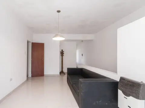 Depto Tipo Casa en Venta 16 años