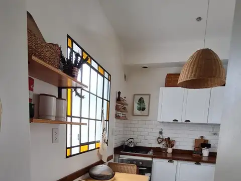 Depto Tipo Casa en Venta en Villa del Parque, USD 240.000