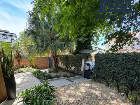 Casa 4 ambientes en venta - Villa Ballester