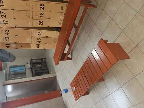 Local en Alquiler Via Púb.