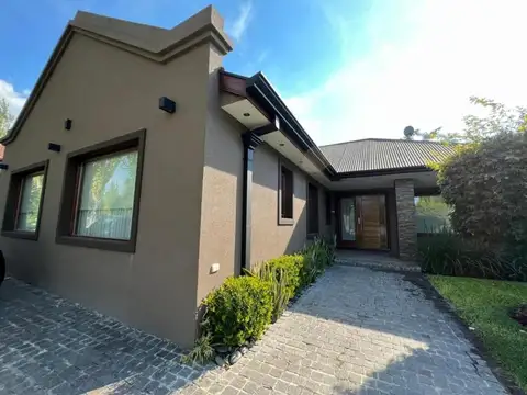 Casa en Alquiler de 2 dormitorios