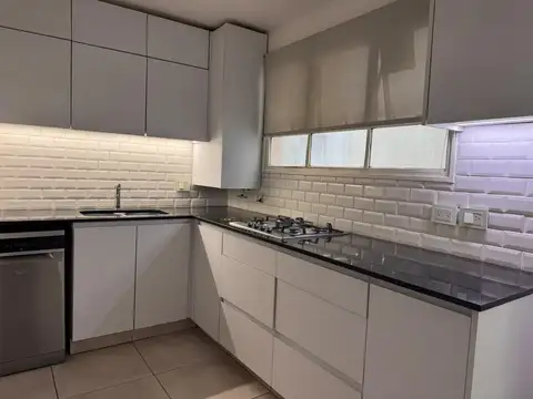 Departamento 4 ambientes con 2 baños