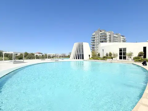 Penthouse de categoría Piscina  privada en  Terraza  Propia 3 dormitorios en suite