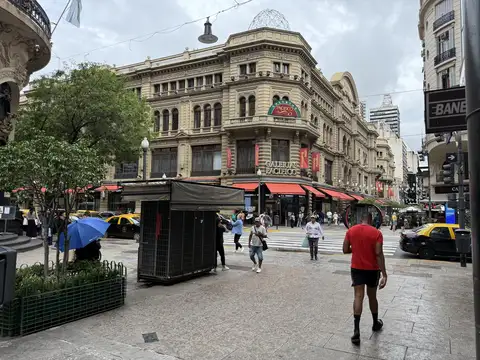 Local en Alquiler en Retiro, $ 5.900.000