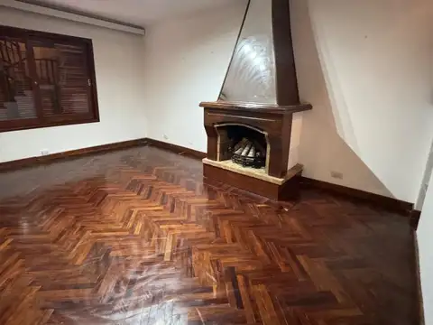 Casa en Alquiler de 4 dormitorios