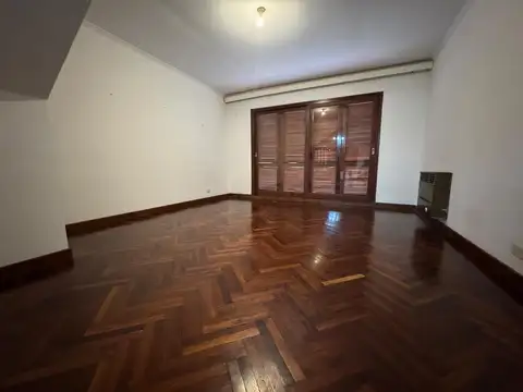 Casa en Alquiler en Barrio Tres Cerritos, $ 2.000.000