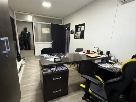 Galpon en Venta en Martinez, USD 740.000