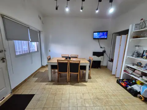 Depto Tipo Casa en Venta de 3 ambientes