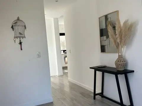 Casa en Alquiler Temporal con 1 cochera