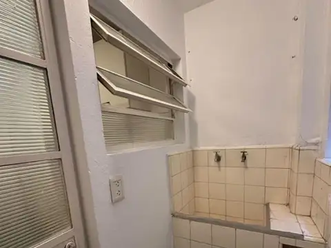 Departamento en Alquiler en Recoleta, $ 700.000