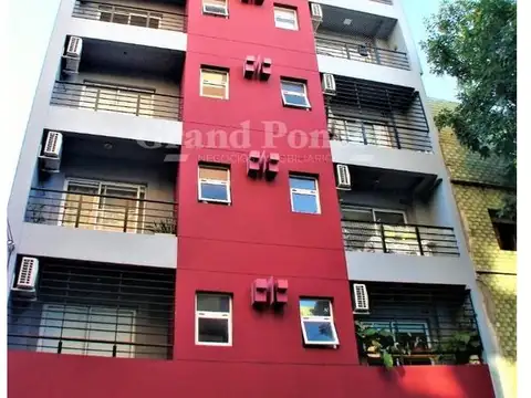 Venta Monoambiente con Balcón y Cochera