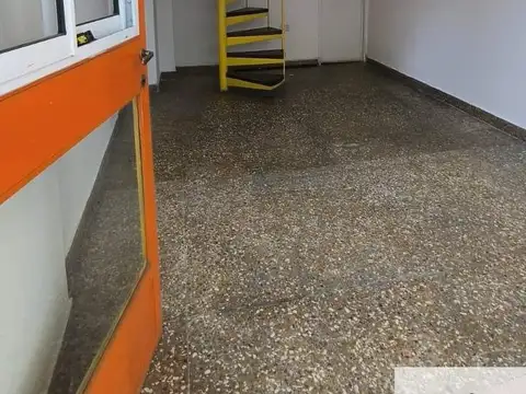 Local en Alquiler en La Plata, $ 600.000