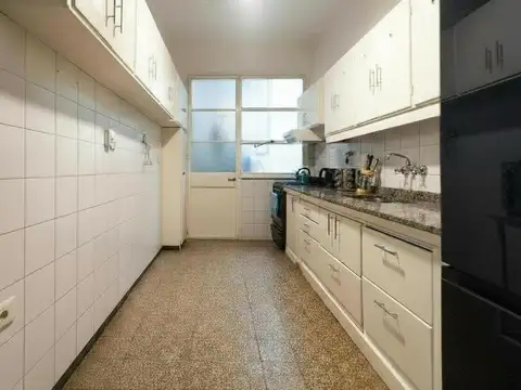 Departamento 4 ambientes con 2 baños