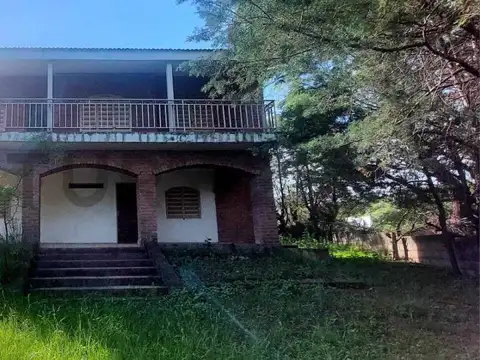 Lago Azul 1400, Piso 0