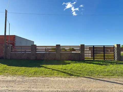 VENTA AMPLIO LOTE ZONA EL TROPEZÓN - TANDIL