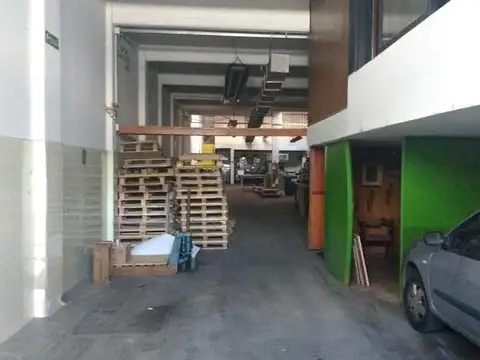 Galpon en Venta en Valentín Alsina, USD 230.000
