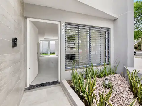 Depto Tipo Casa en Venta de 4 ambientes