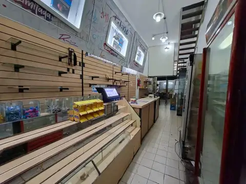 Local en Alquiler en Once, $ 990.000