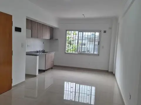 Departamento en alquiler - 1 Dormitorio 1 Baño - Wilde