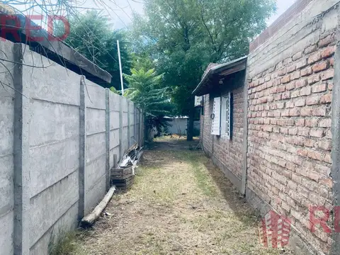 Casa 5 ambientes con 1 baño